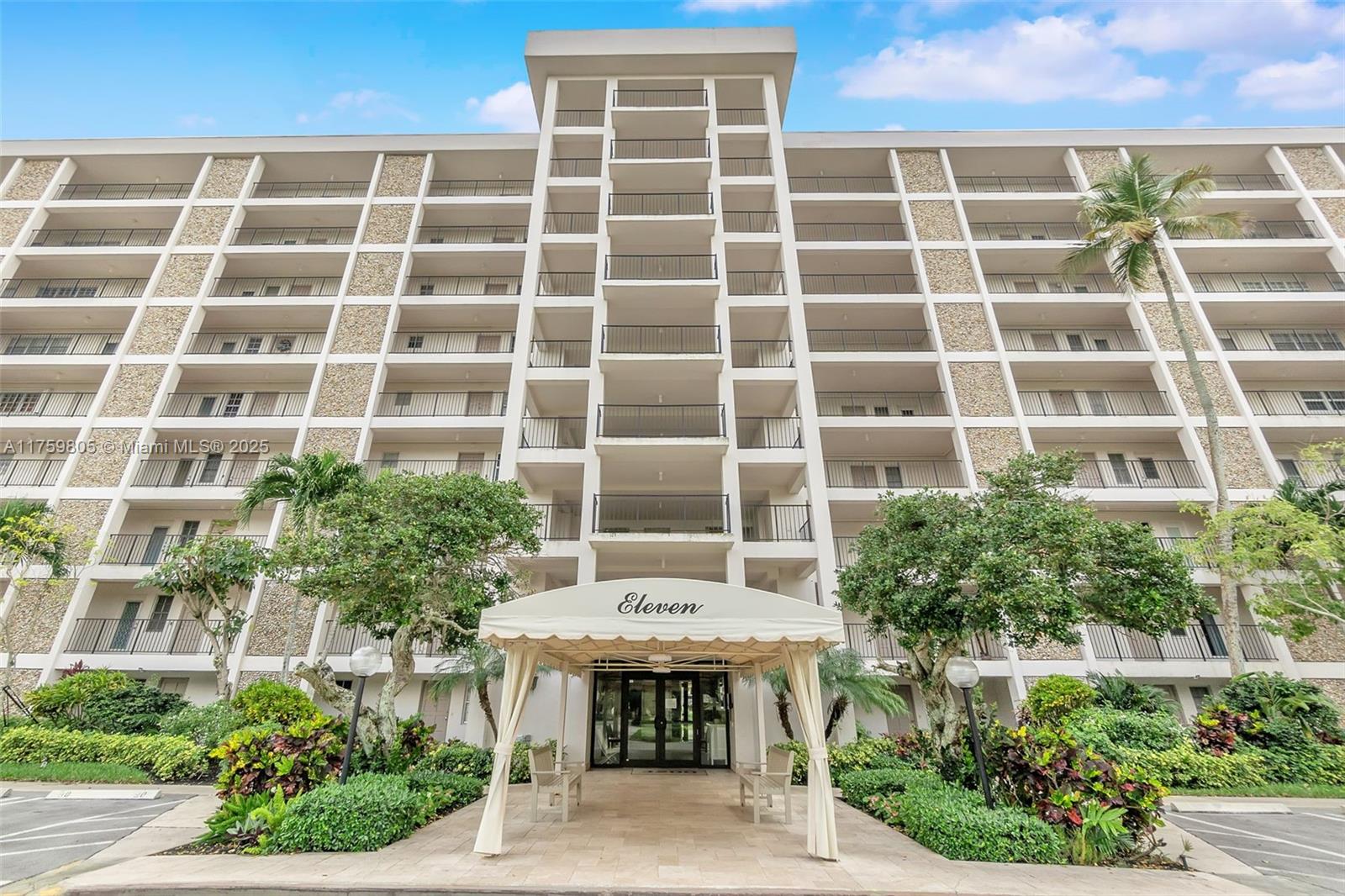 3200 N Palm Aire Dr 404, Pompano Beach, Broward County, Florida - 1 Bedrooms  
2 Bathrooms - 