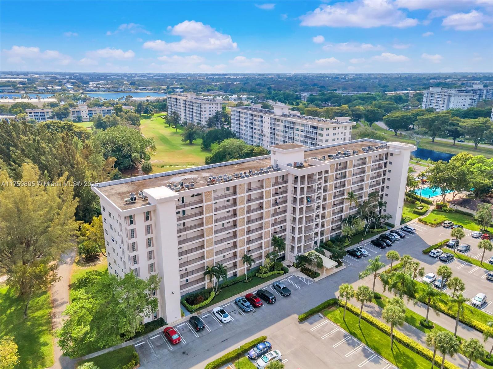 3200 N Palm Aire Dr 404