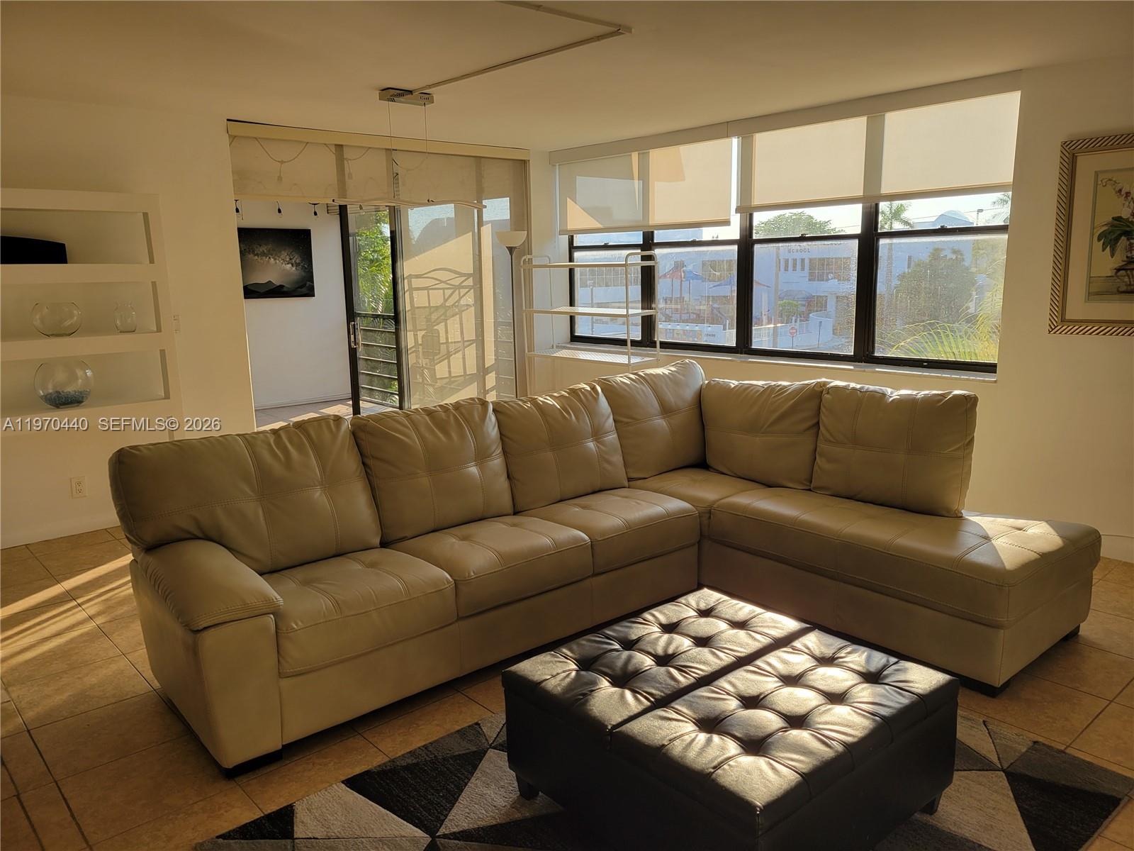 20381 NE 30th Ave 324-7