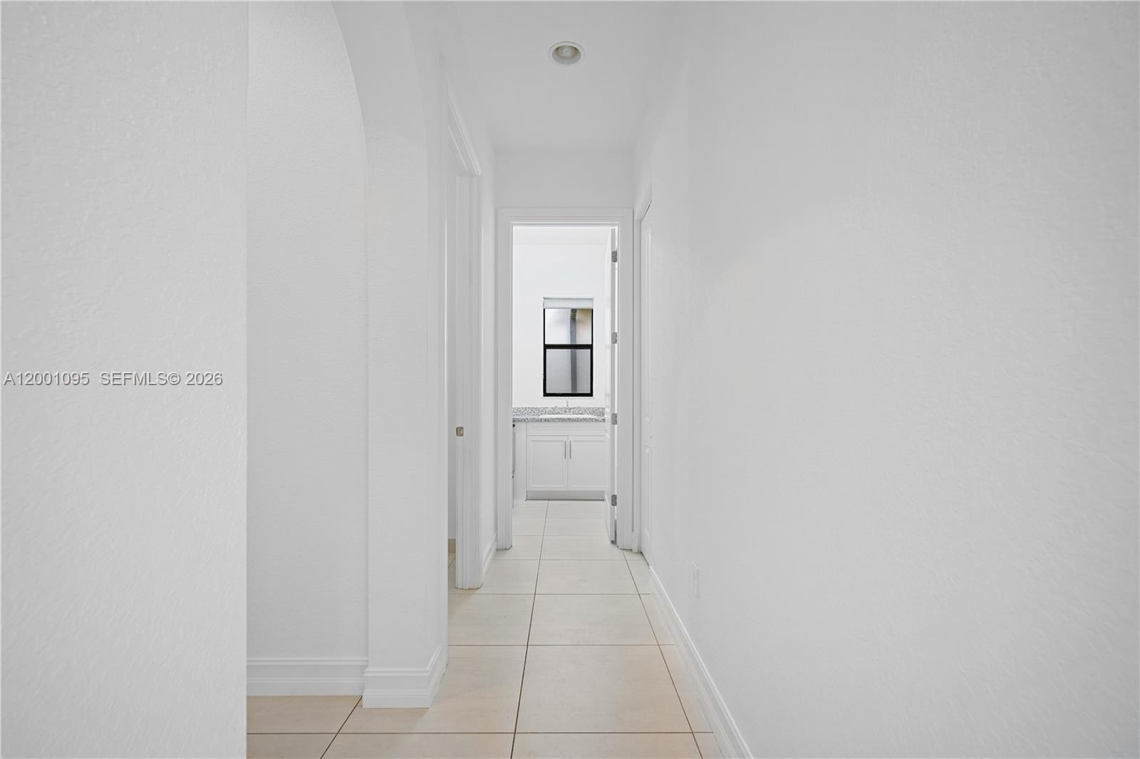 PEMBROKE LAKES SOUTH - Residential