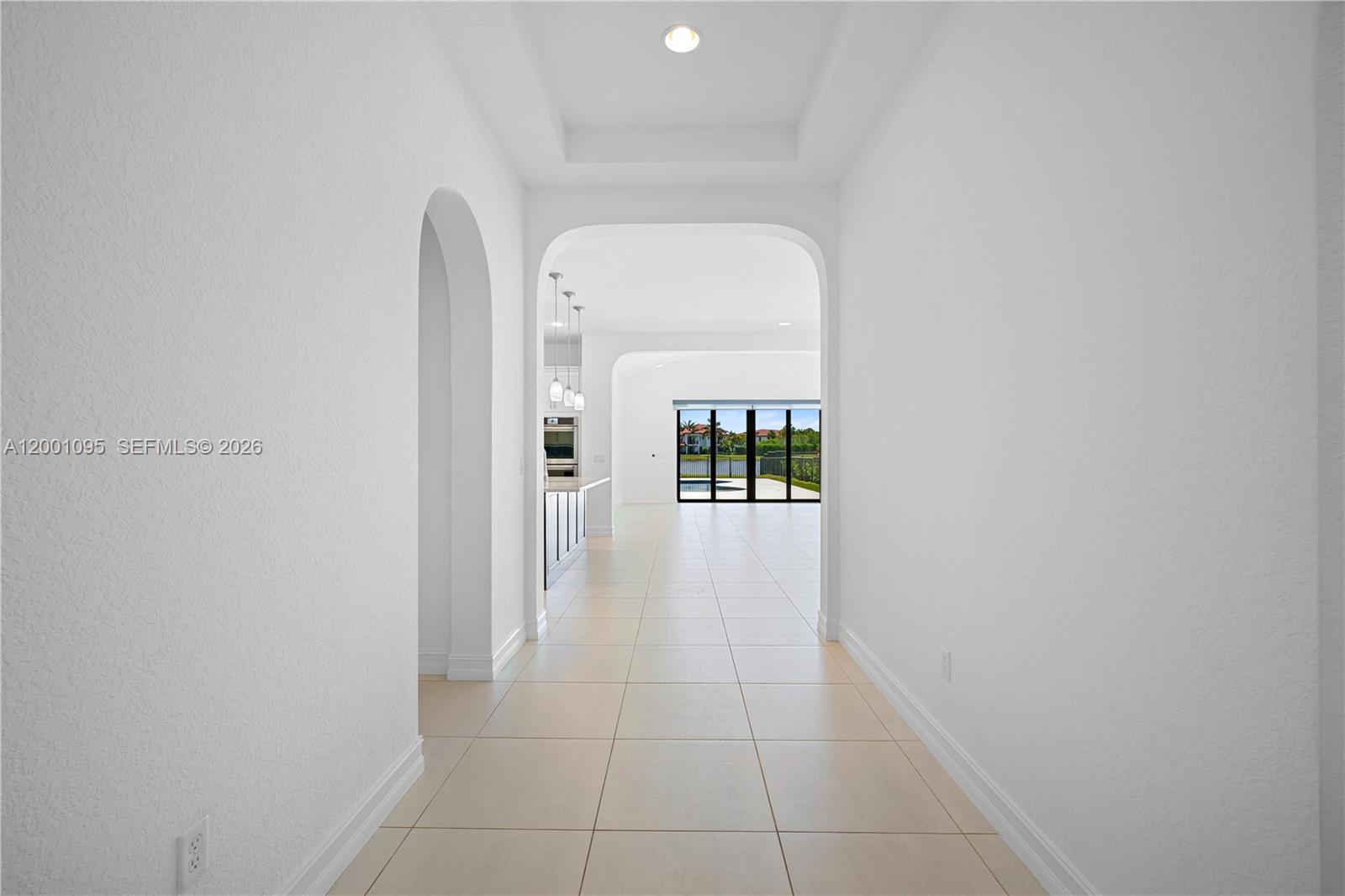 PEMBROKE LAKES SOUTH - Residential