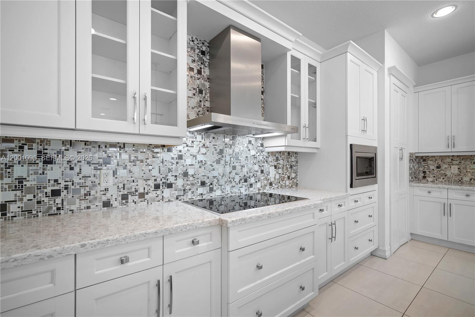 PEMBROKE LAKES SOUTH - Residential