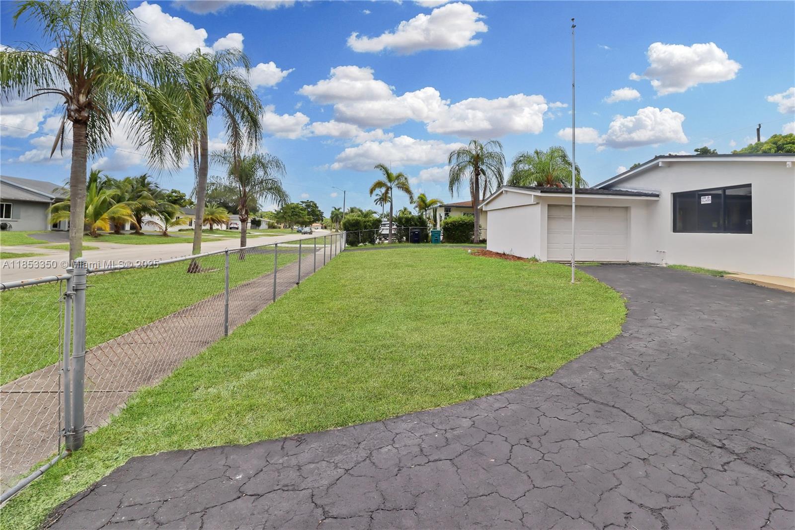 PALMETTO COUNTRY CLUB EST - Residential