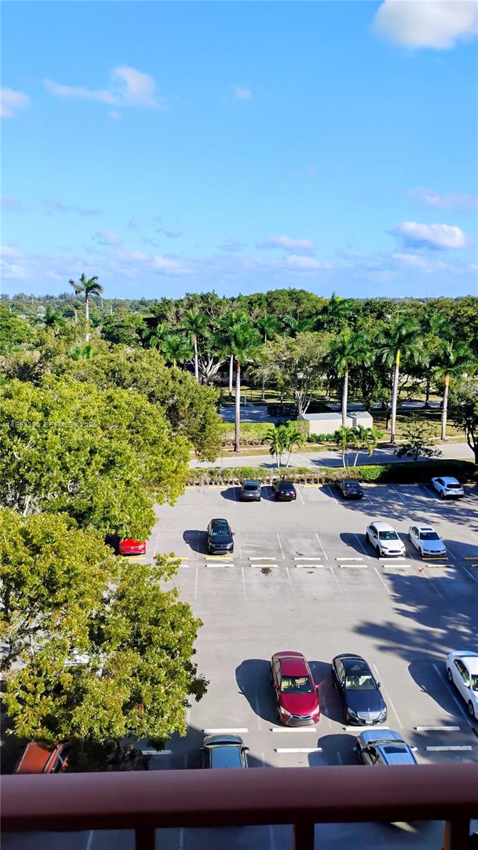 VILLAGES OF ORIOLE BONAIR - Residential