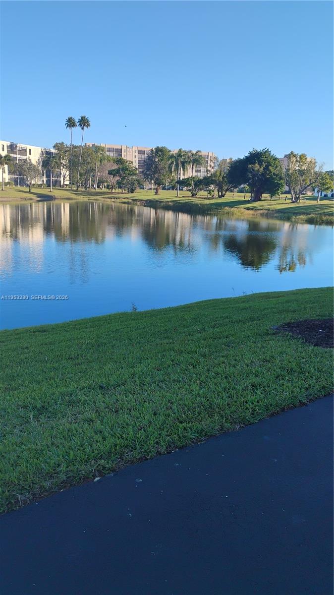 VILLAGES OF ORIOLE BONAIR - Residential