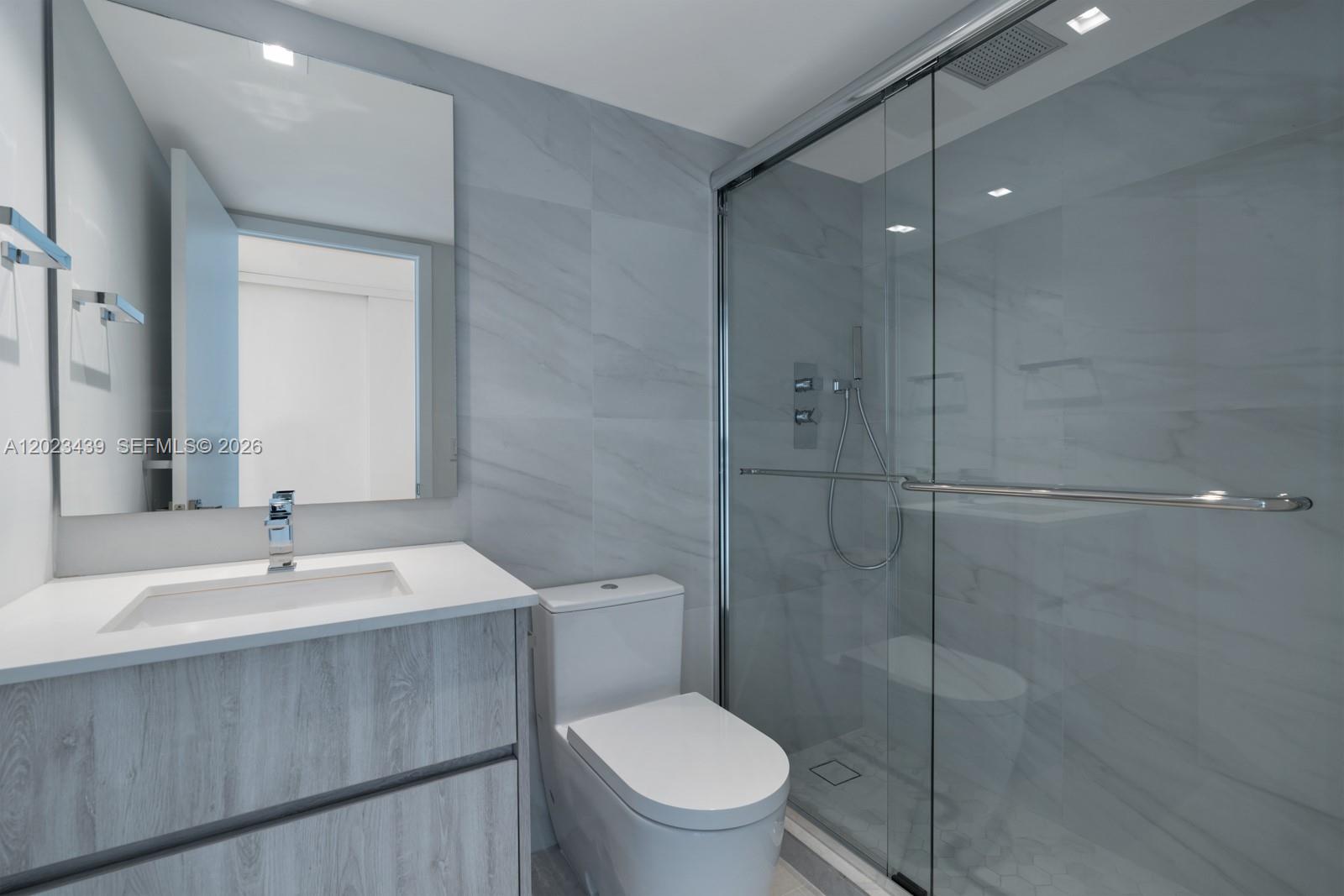 LA GORCE PALACE CONDO - Residential