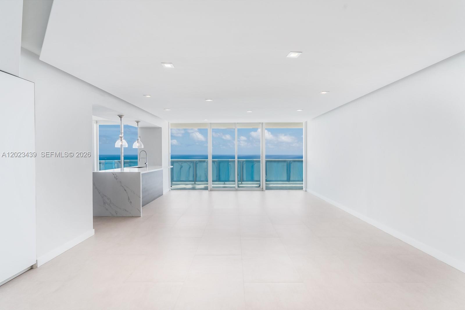 LA GORCE PALACE CONDO - Residential