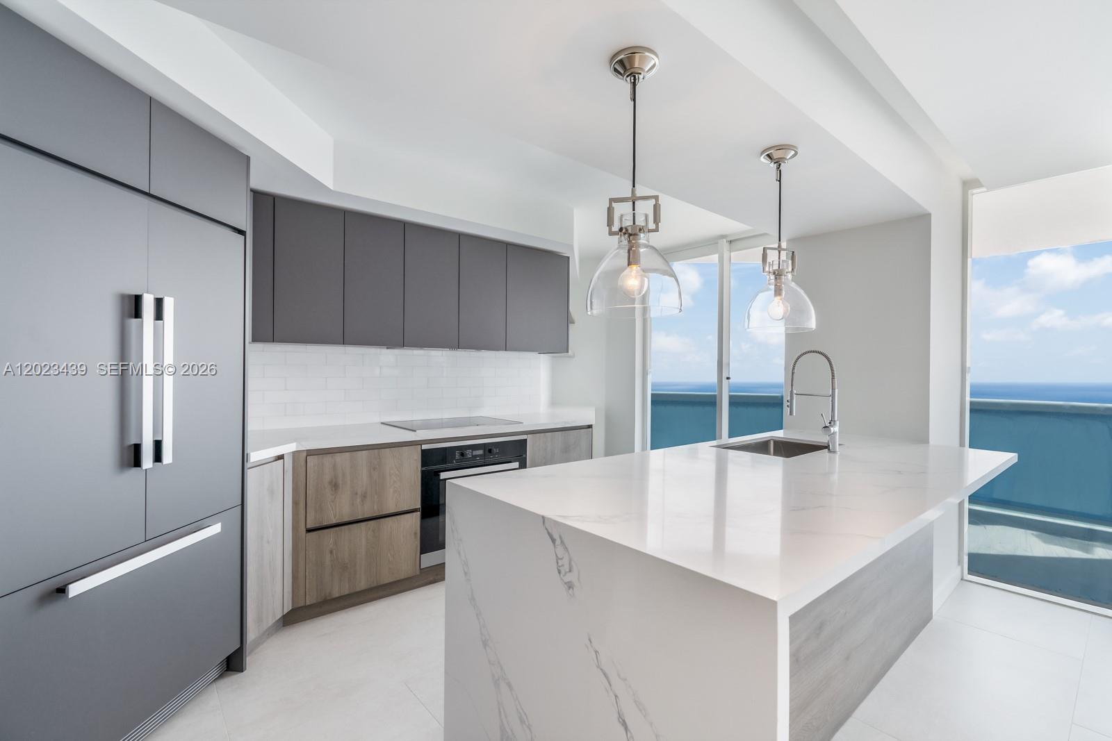 LA GORCE PALACE CONDO - Residential
