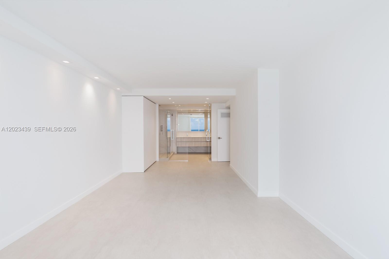 LA GORCE PALACE CONDO - Residential