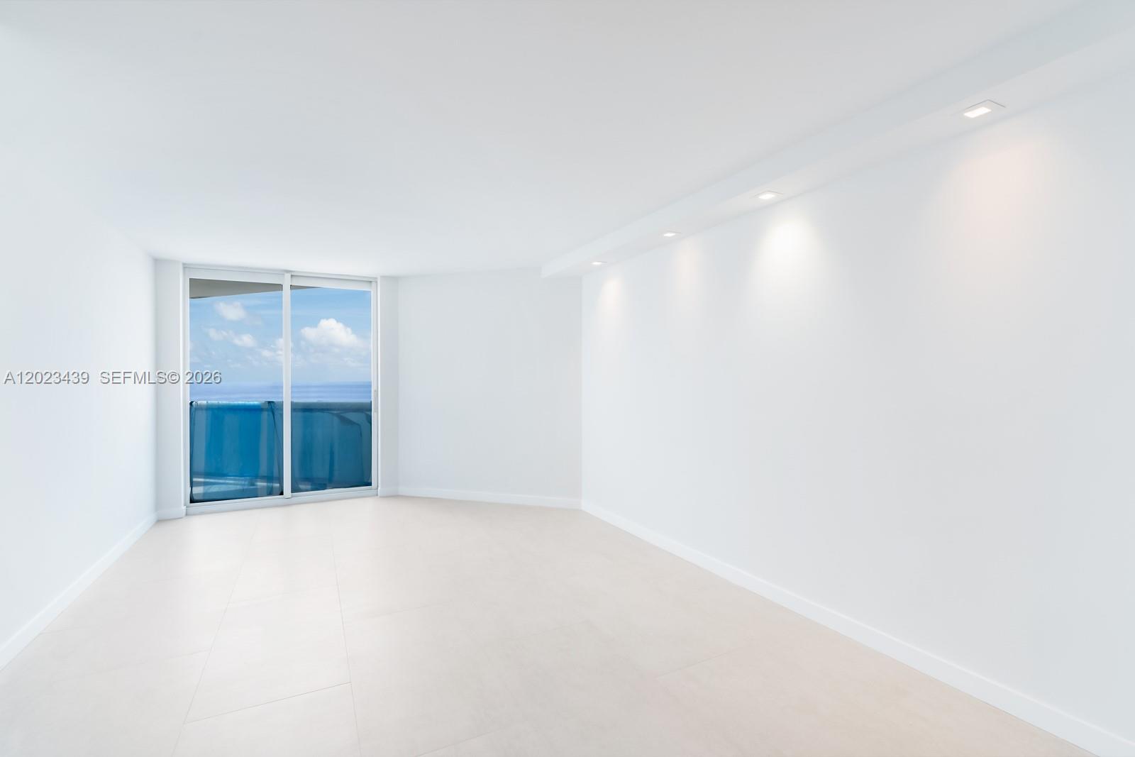 LA GORCE PALACE CONDO - Residential