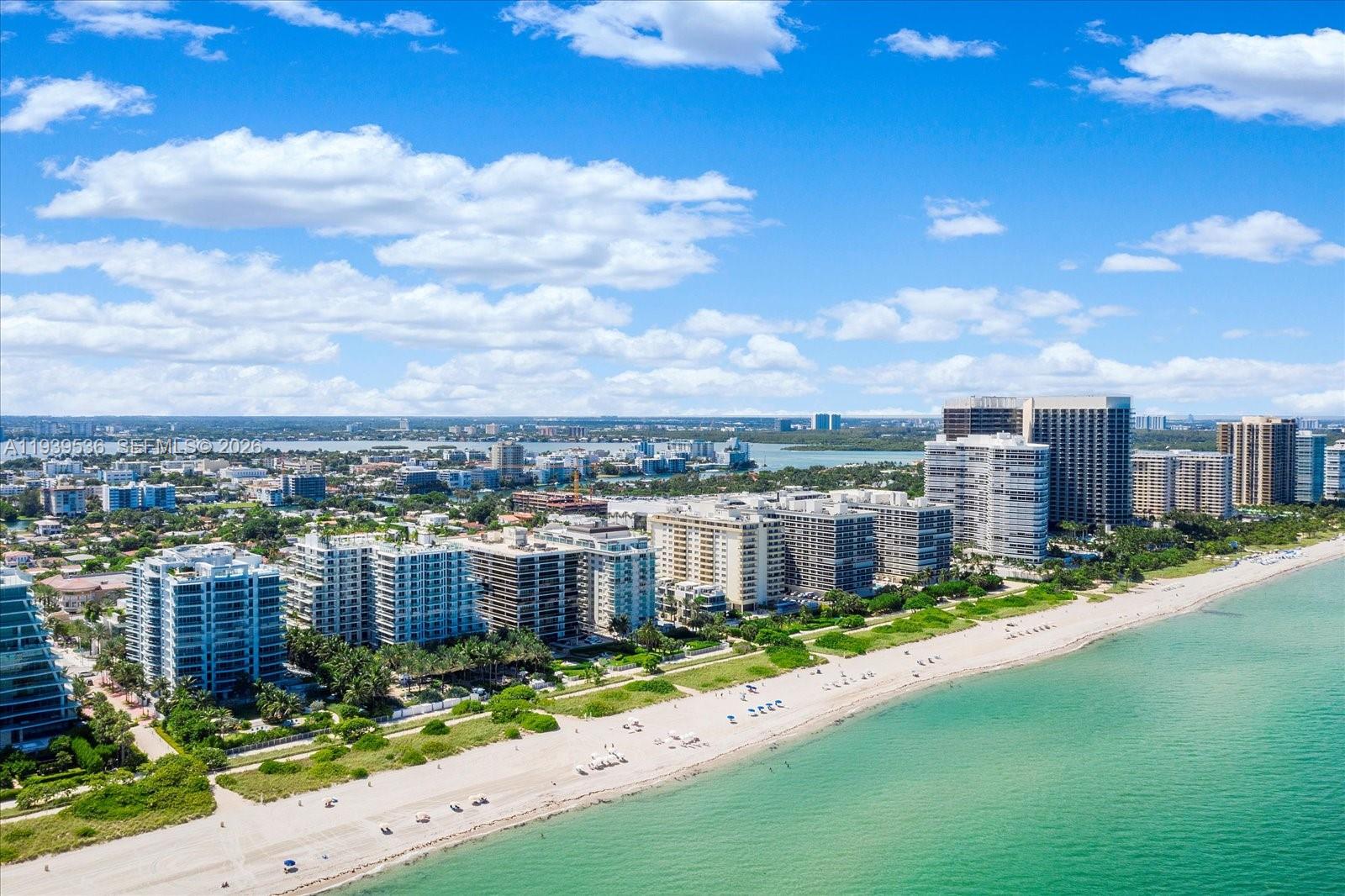 ALTOS DEL MAR #6 - Residential