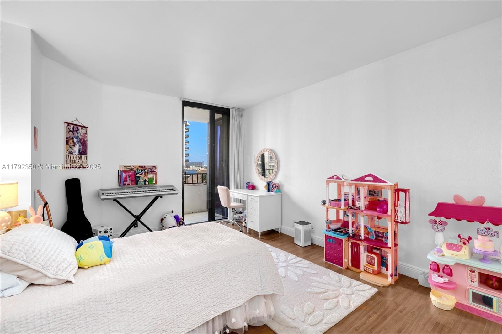 BRICKELL KEY ONE CONDO - Residential