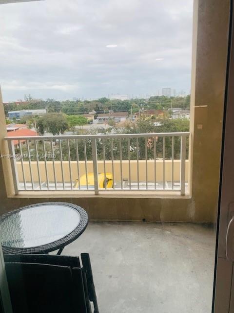 MEDITERRANEA CONDO - Residential