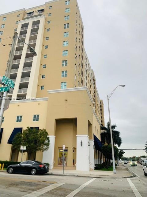 MEDITERRANEA CONDO - Residential