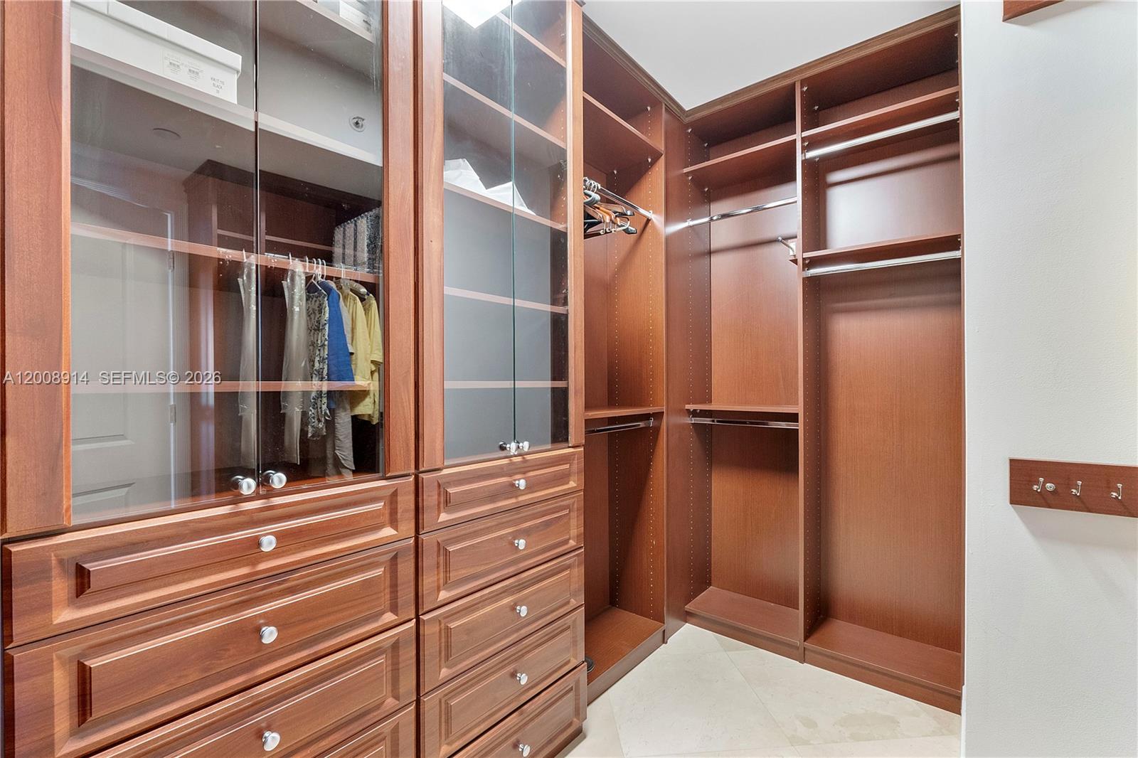 OCEAN PALMS CONDO - Residential