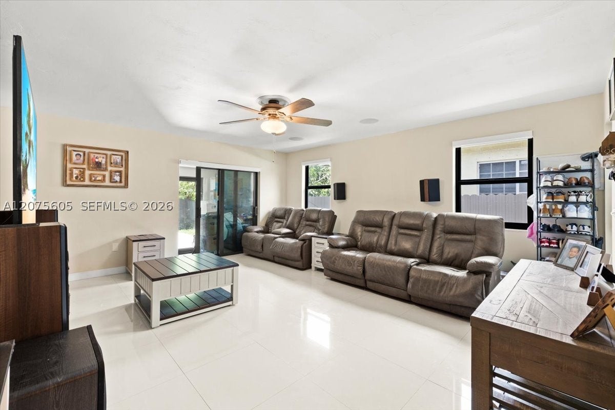 40 NW 119th St 0