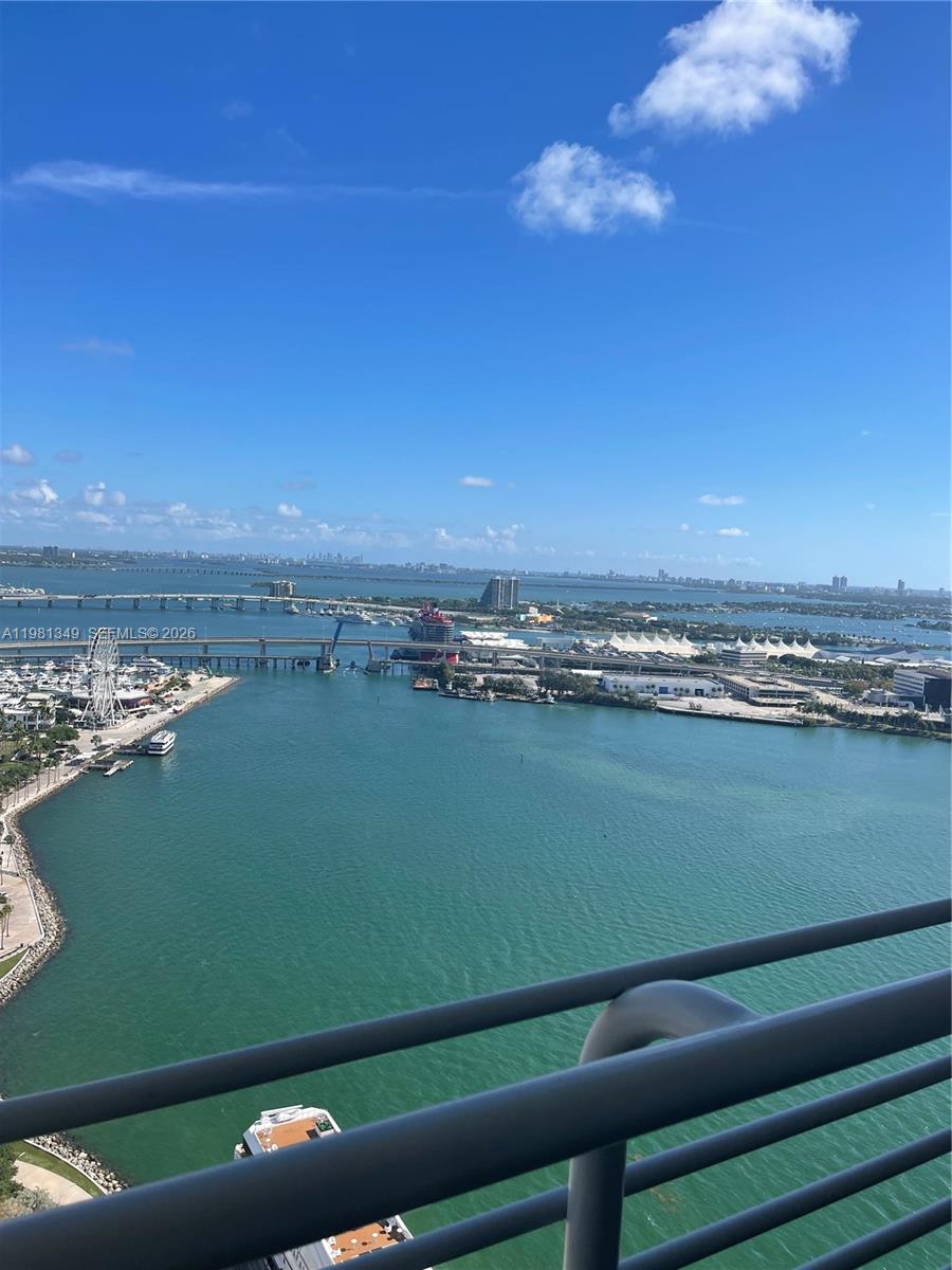 ONE MIAMI EAST CONDO - Residential Lease
