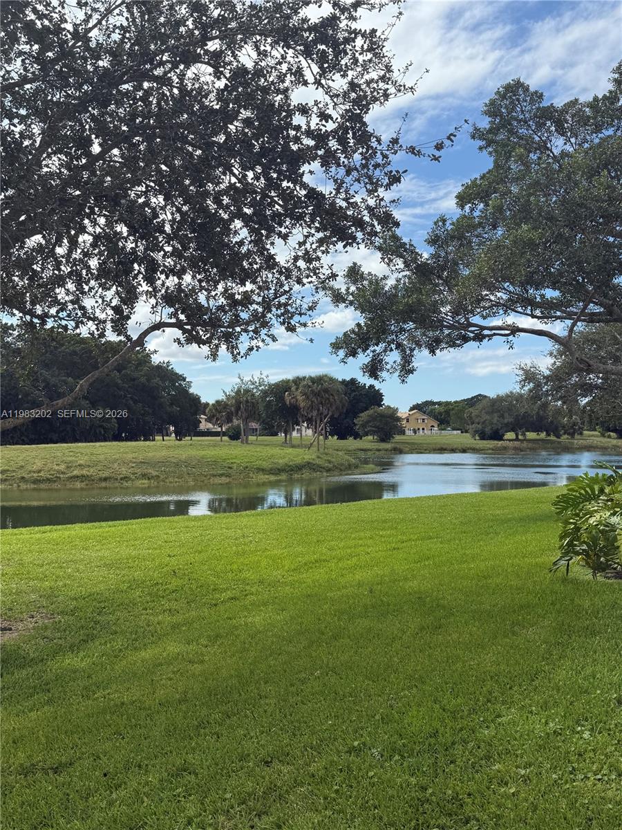 CORAL KEY CONDO - Residential Lease