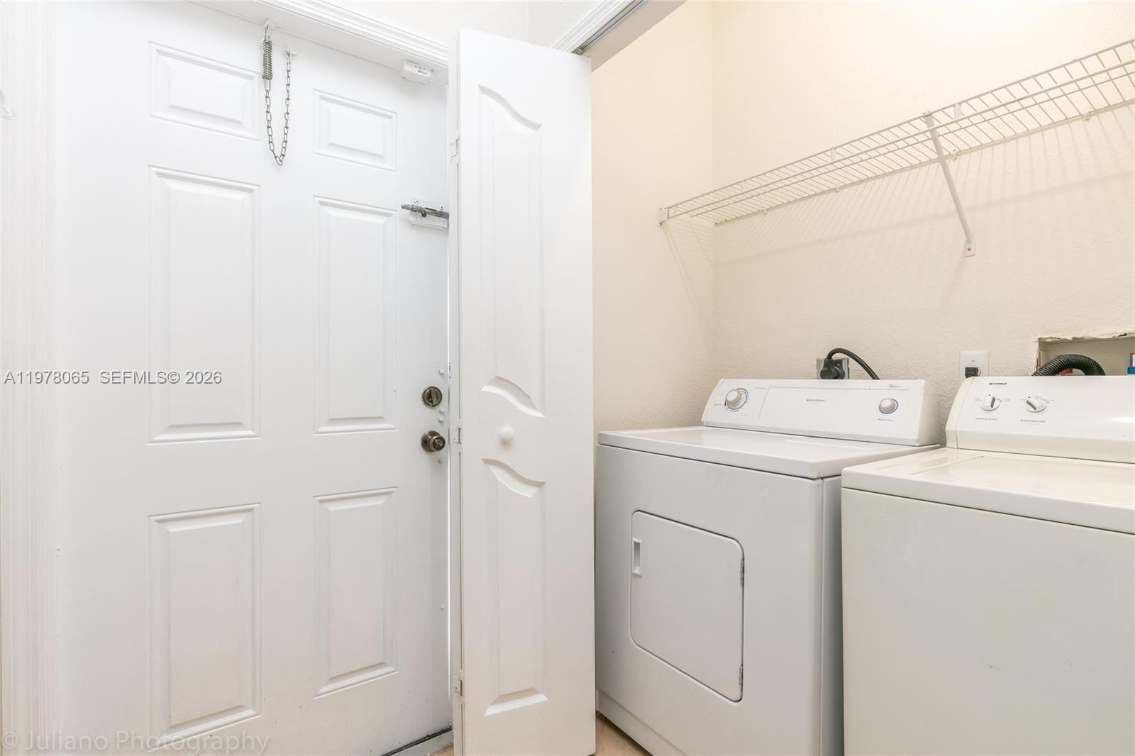 OLD BISCAYNE VILLAS CONDO - Residential Lease