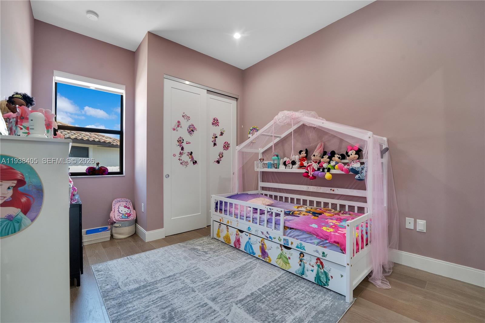 DOWNTOWN DORAL SOUTH PHAS - Residential