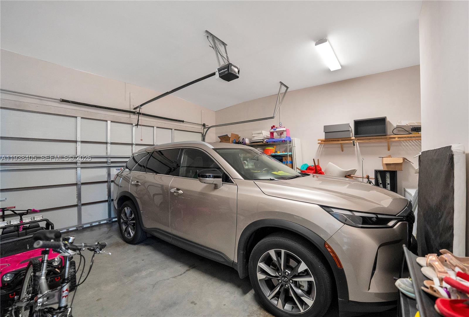 DOWNTOWN DORAL SOUTH PHAS - Residential