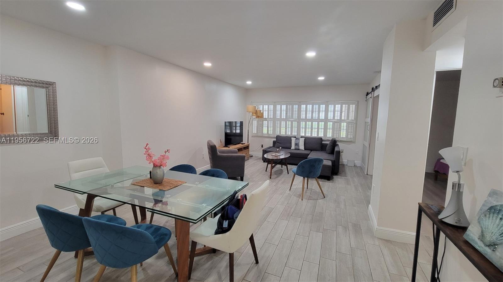 HEMISPHERES CONDO - Residential