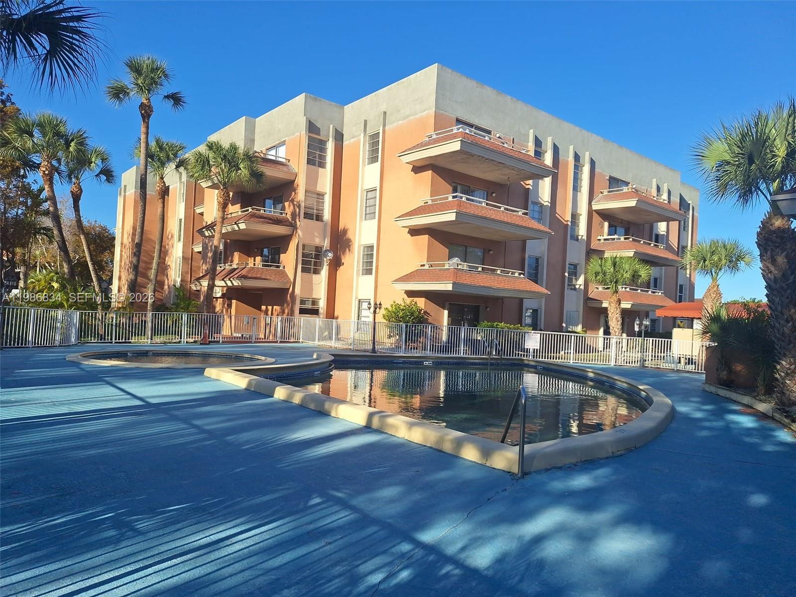 LAKEVIEW GARDENS AT MIAMI - Residential Lease