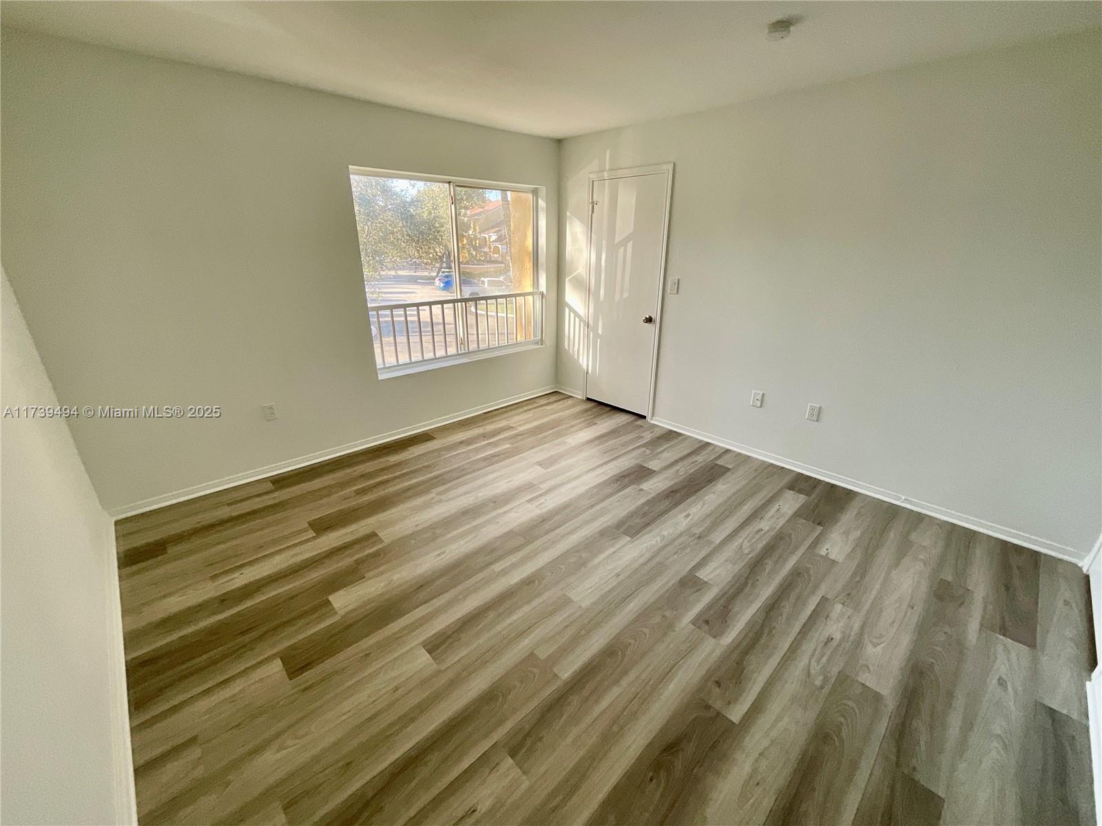 SAILBOAT POINTE CONDO - Residential