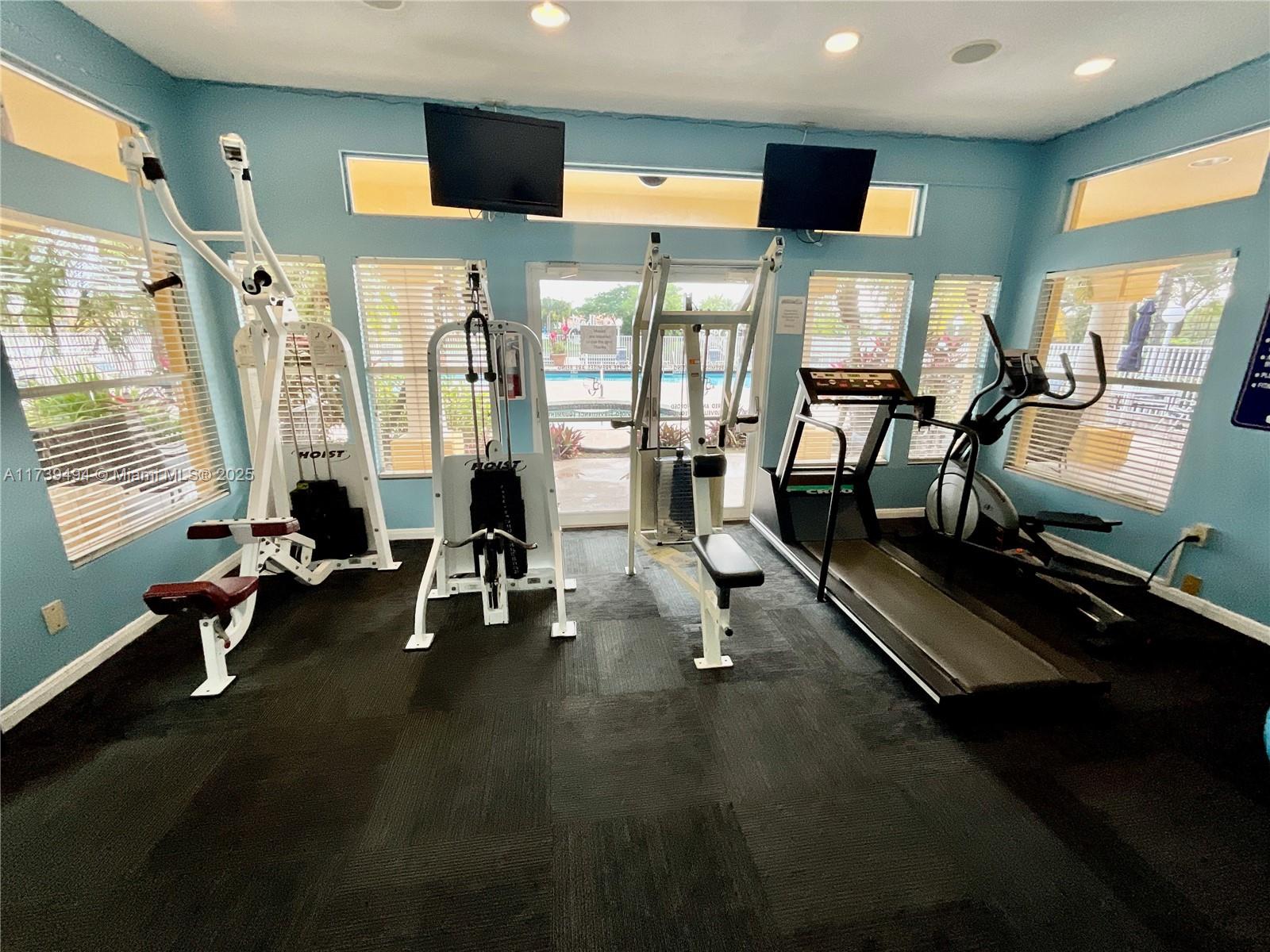 SAILBOAT POINTE CONDO - Residential