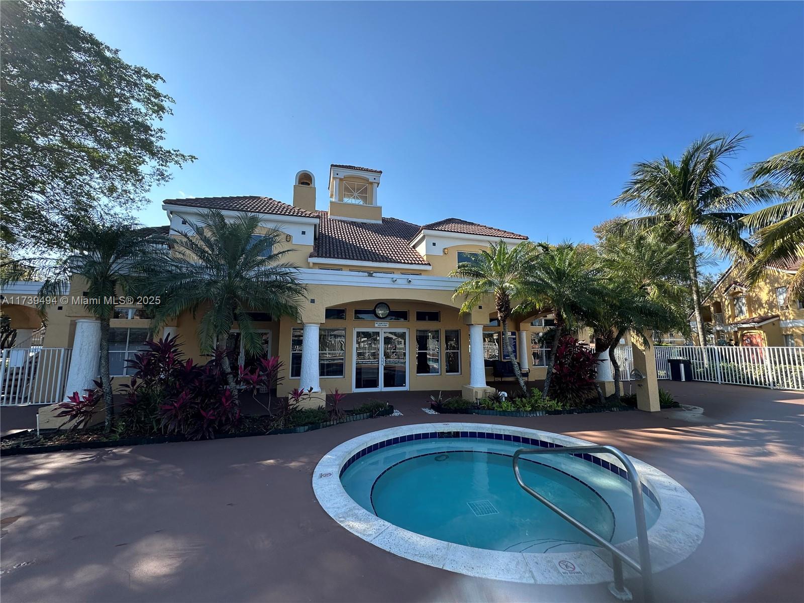 SAILBOAT POINTE CONDO - Residential
