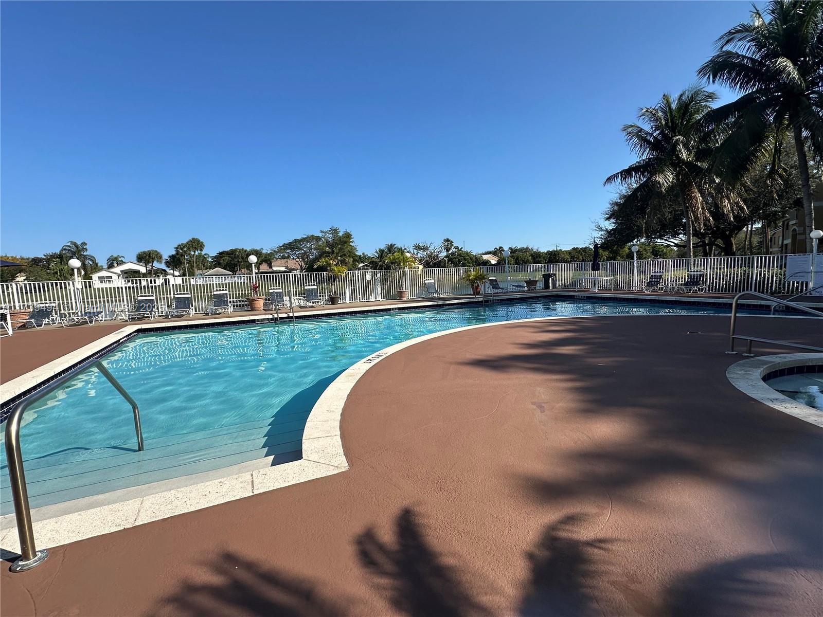 SAILBOAT POINTE CONDO - Residential