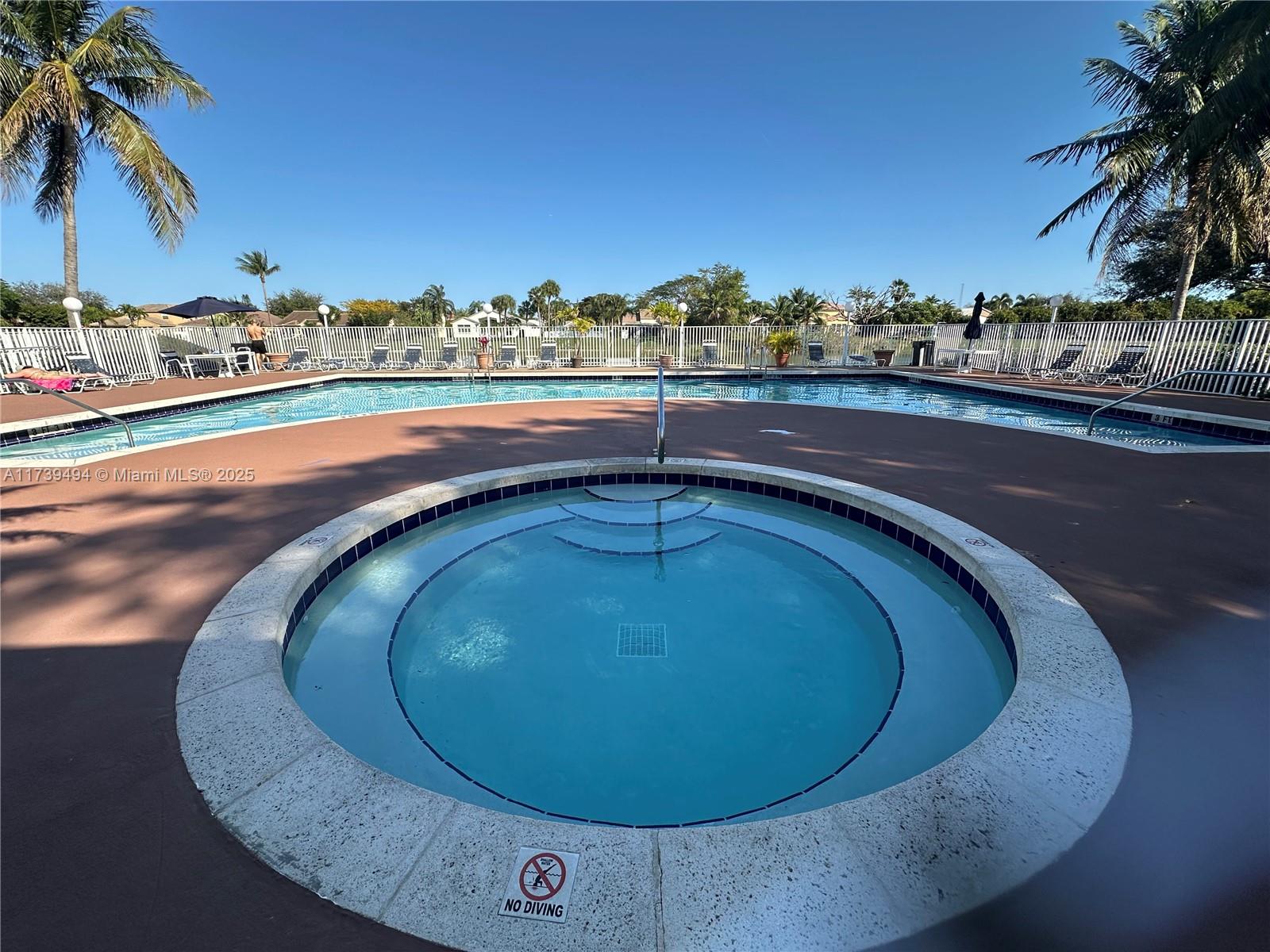 SAILBOAT POINTE CONDO - Residential