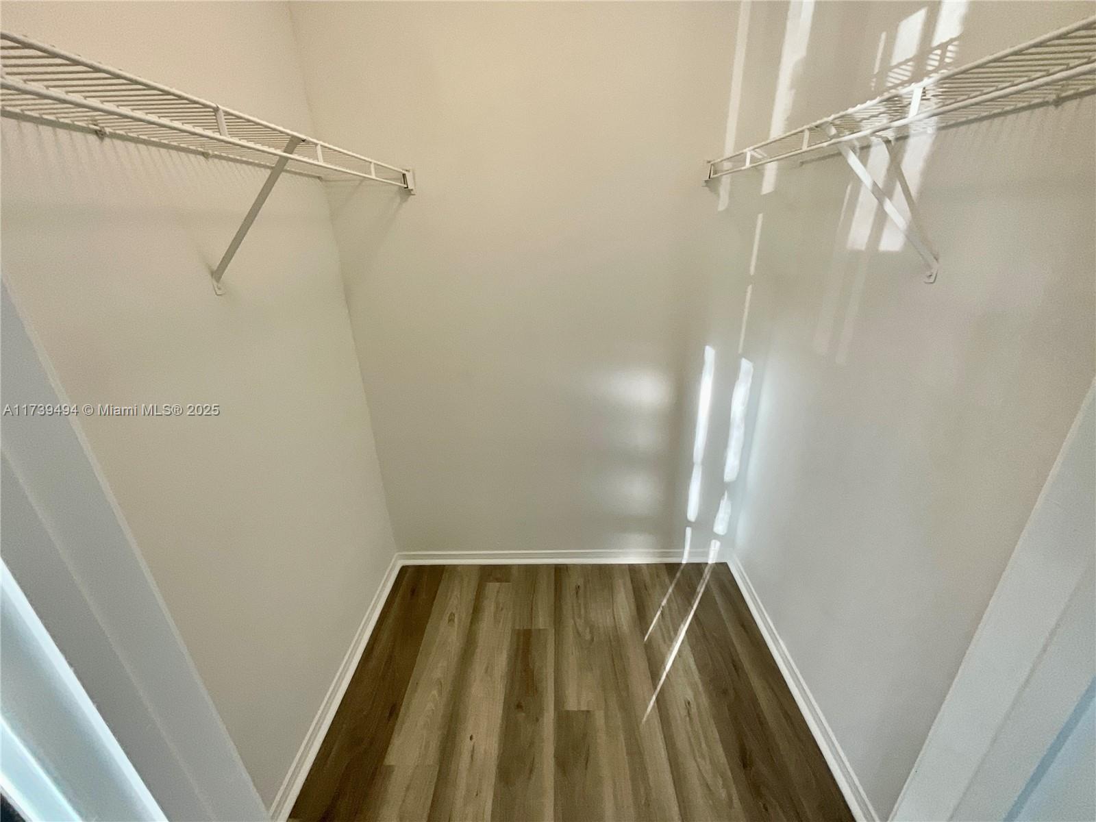 SAILBOAT POINTE CONDO - Residential