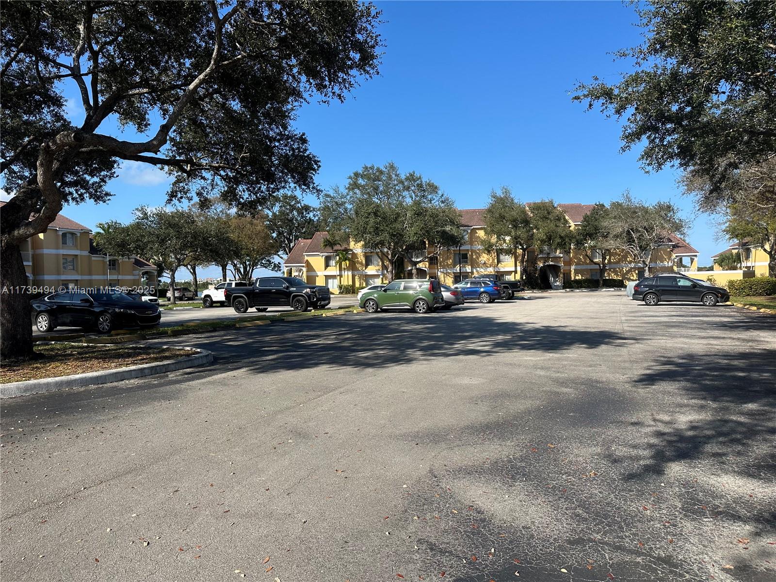 SAILBOAT POINTE CONDO - Residential
