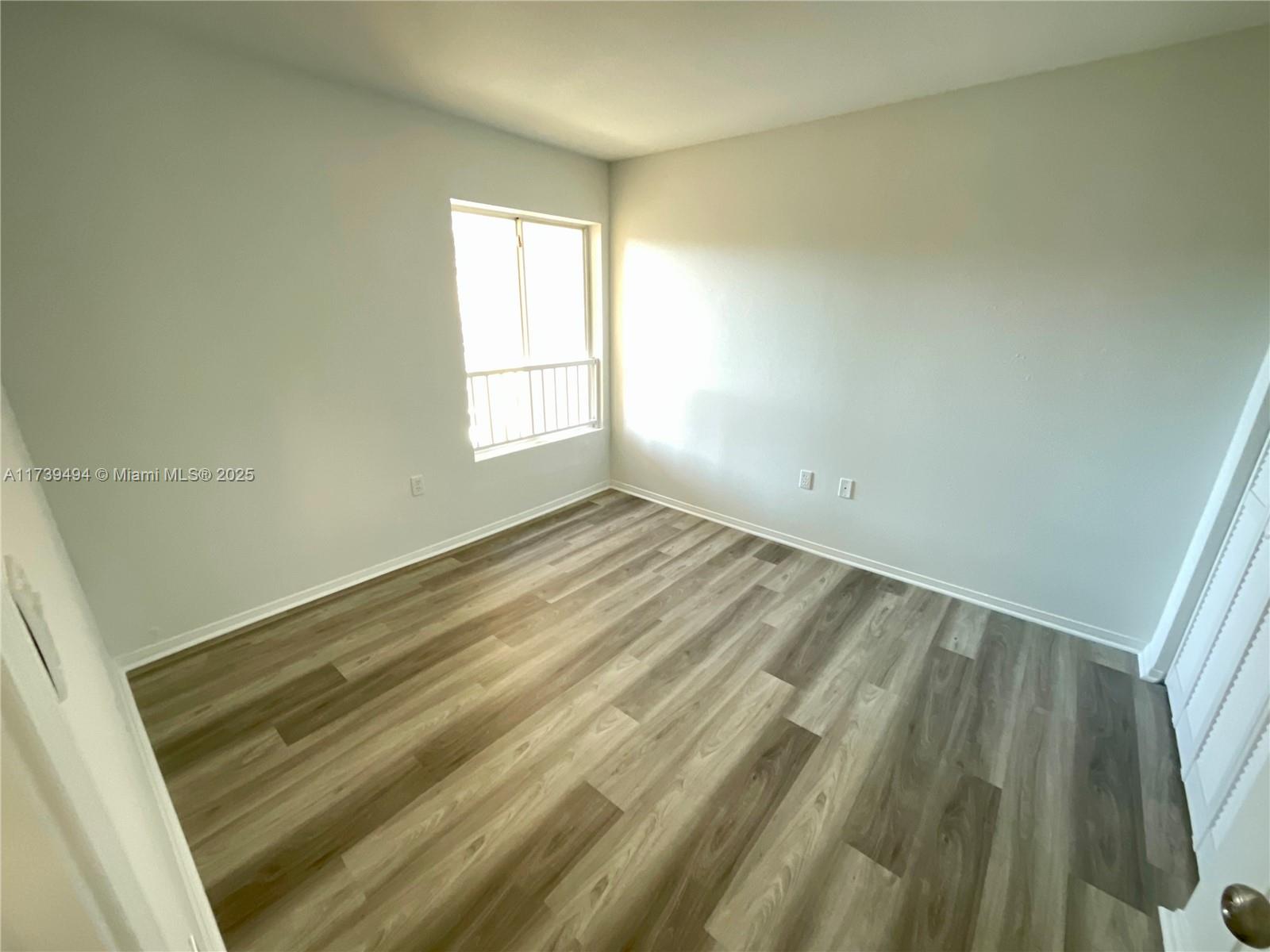 SAILBOAT POINTE CONDO - Residential