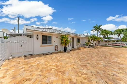 323 NW 136th Pl