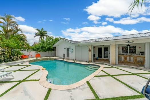 UNIVERSITY PARK WEST SEC - Residential