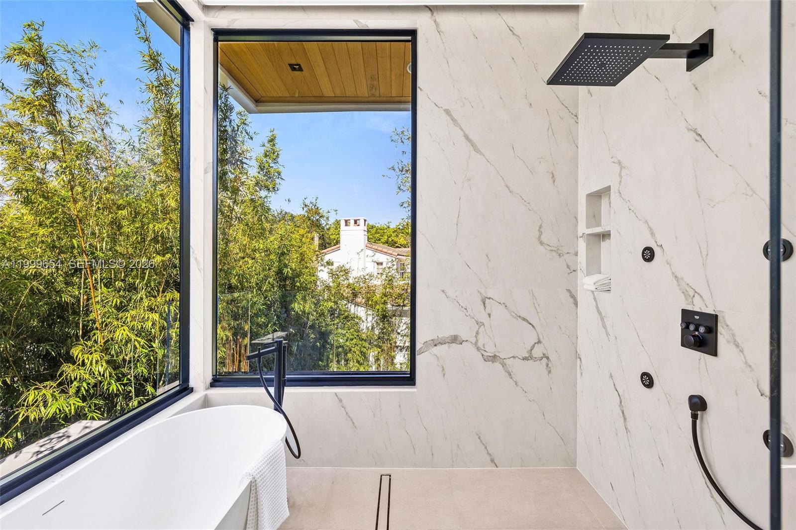 BEACH VIEW ADDN - Residential