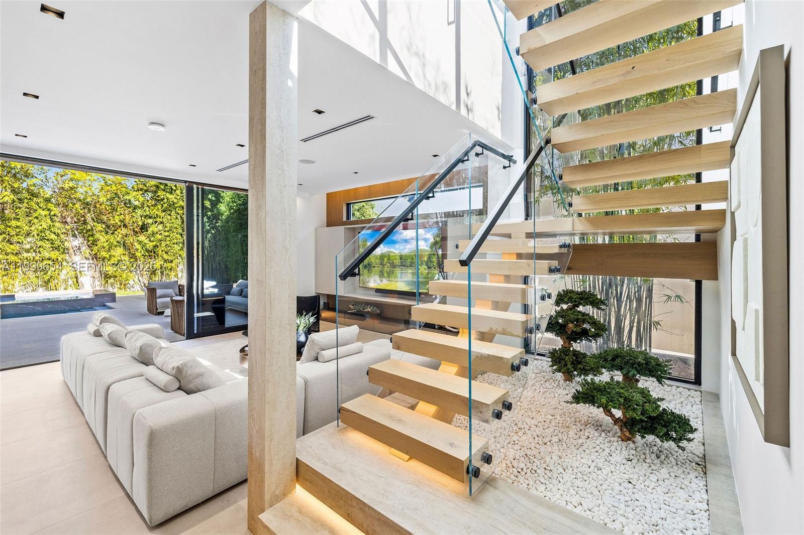 BEACH VIEW ADDN - Residential