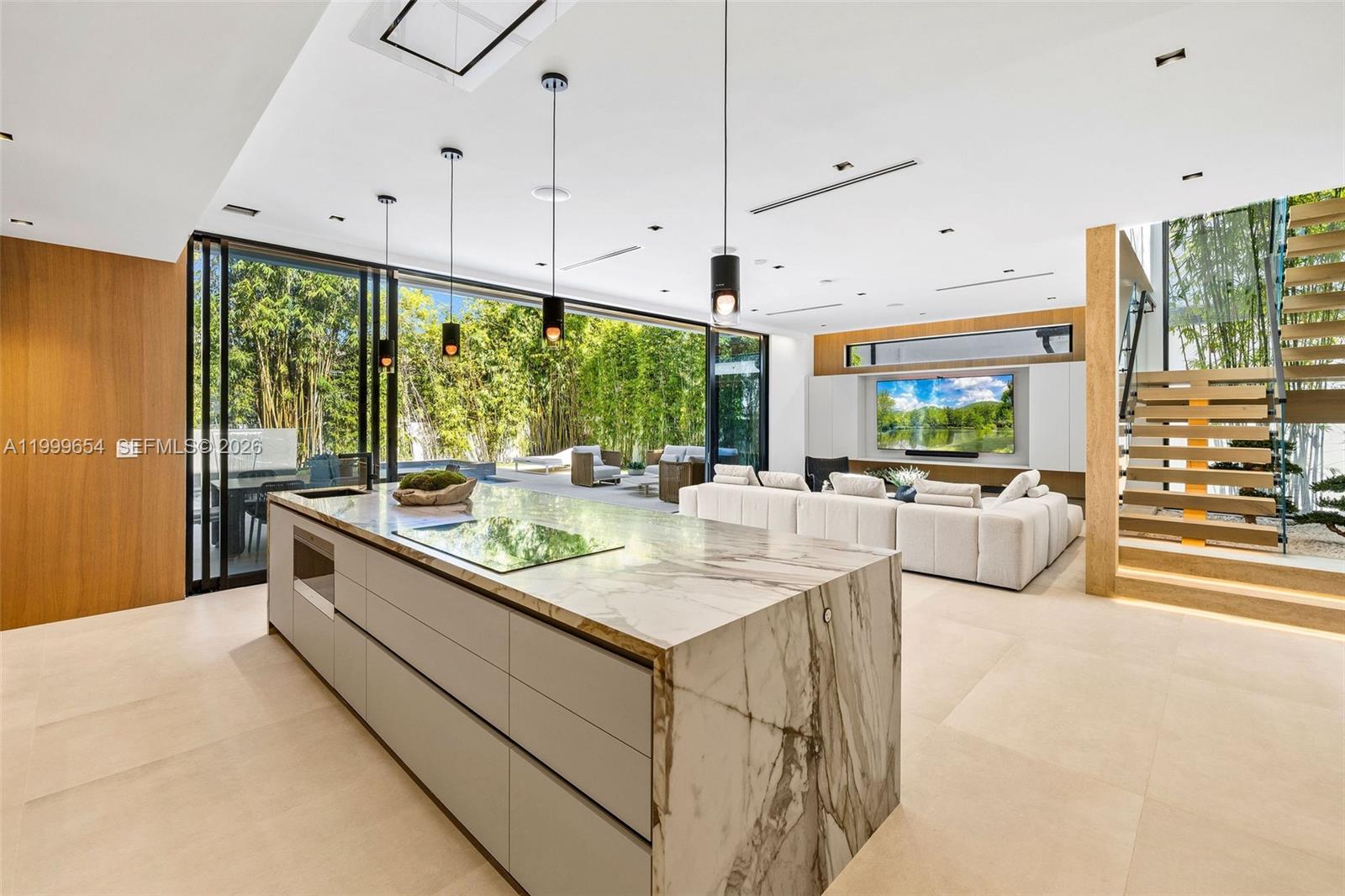 BEACH VIEW ADDN - Residential