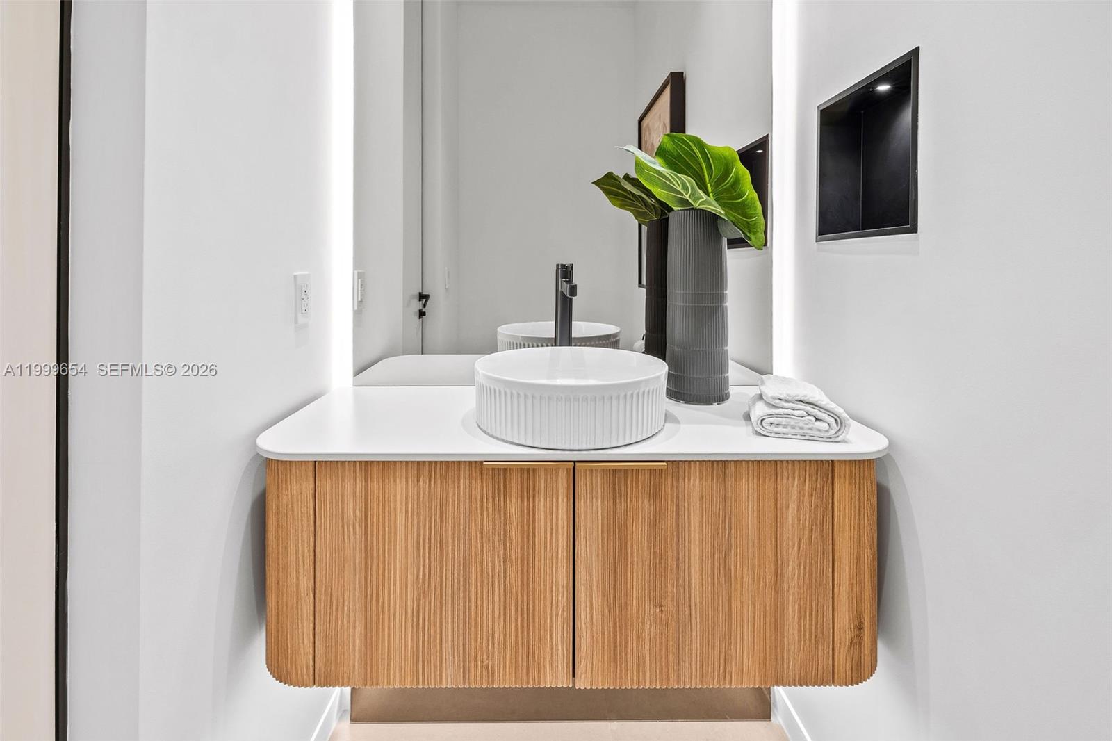 BEACH VIEW ADDN - Residential