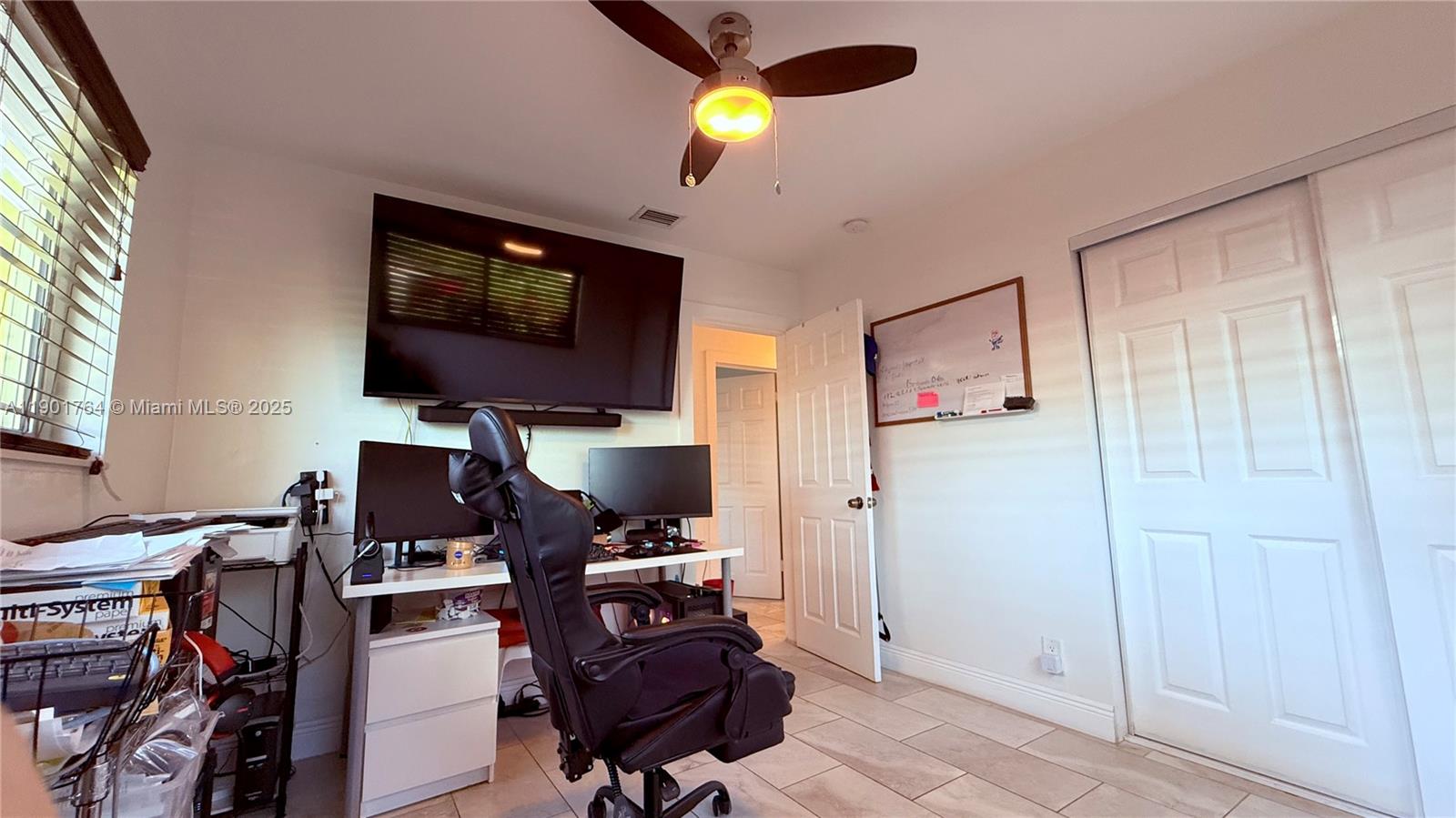 JENADA VILLAS - Residential