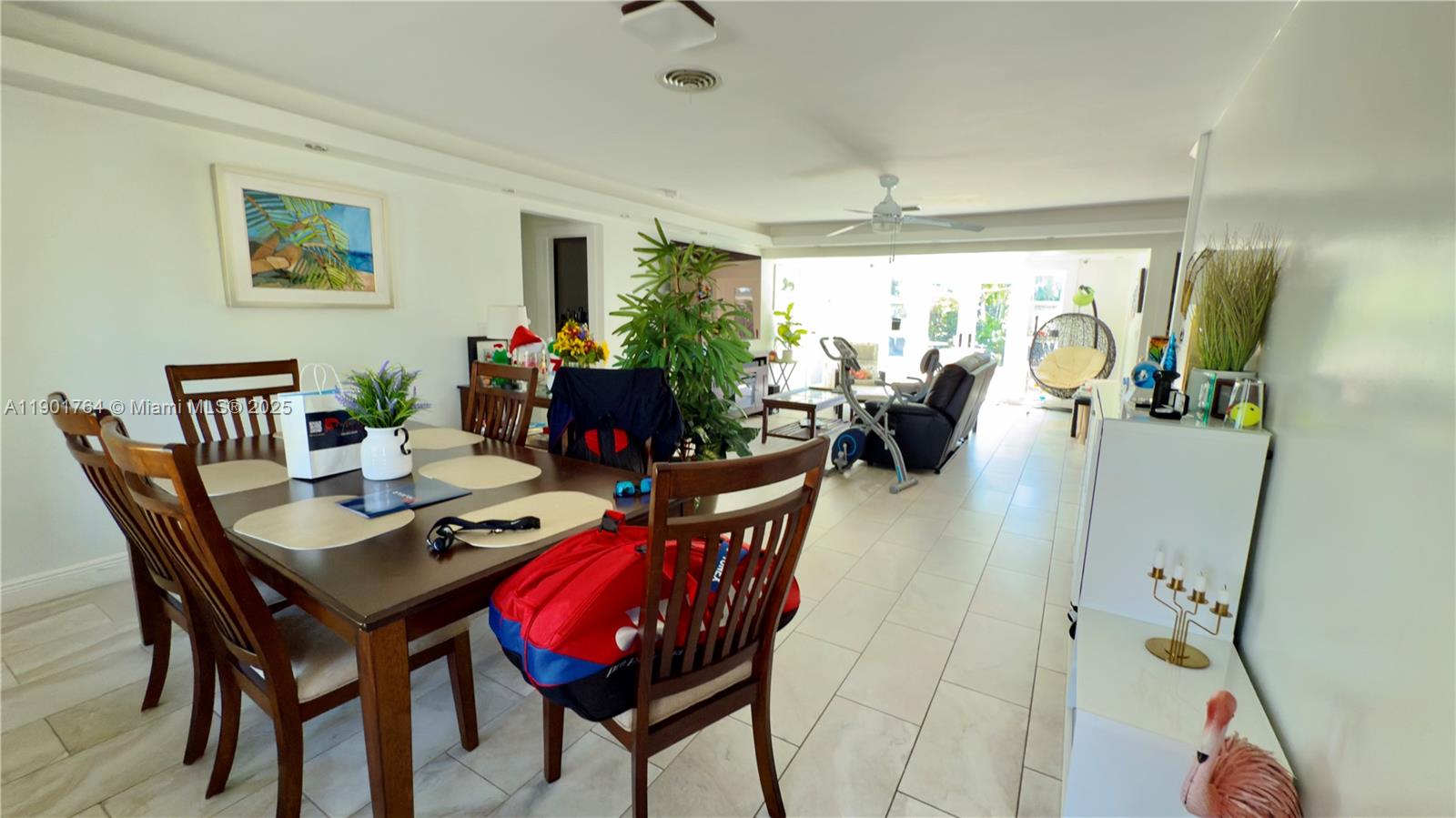 JENADA VILLAS - Residential