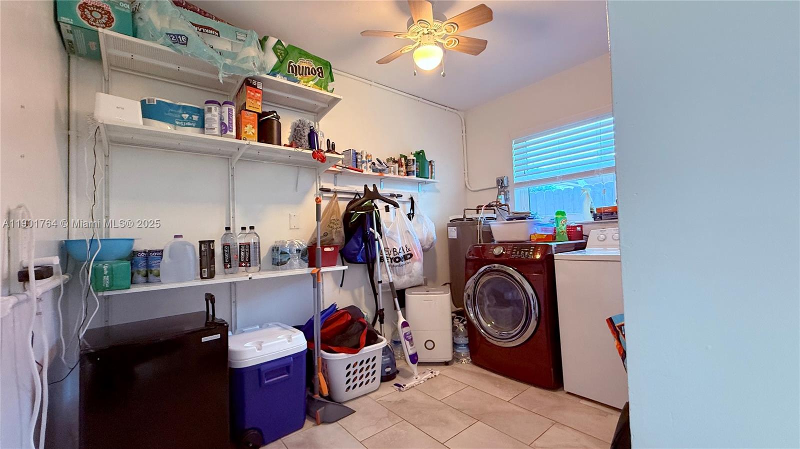 JENADA VILLAS - Residential