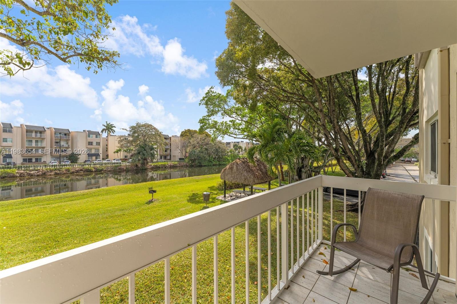 VILLAGE OF KINGS CREEK CO - Residential