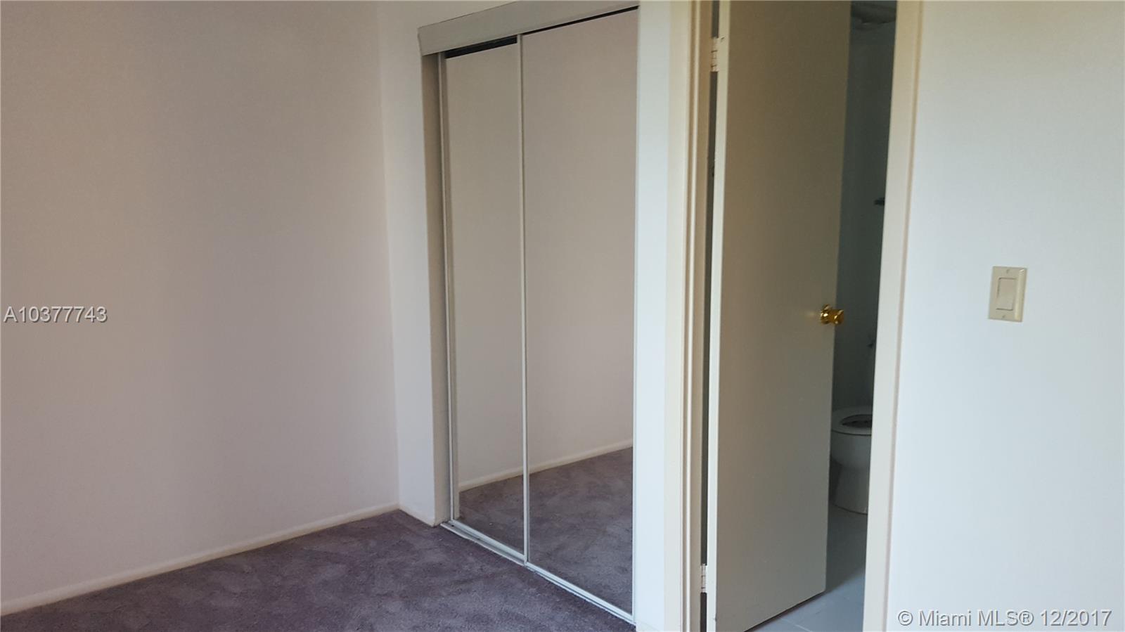 BISCAYA IV CONDO - Residential Lease