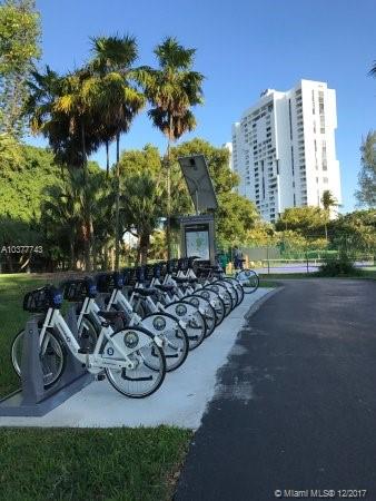 BISCAYA IV CONDO - Residential Lease