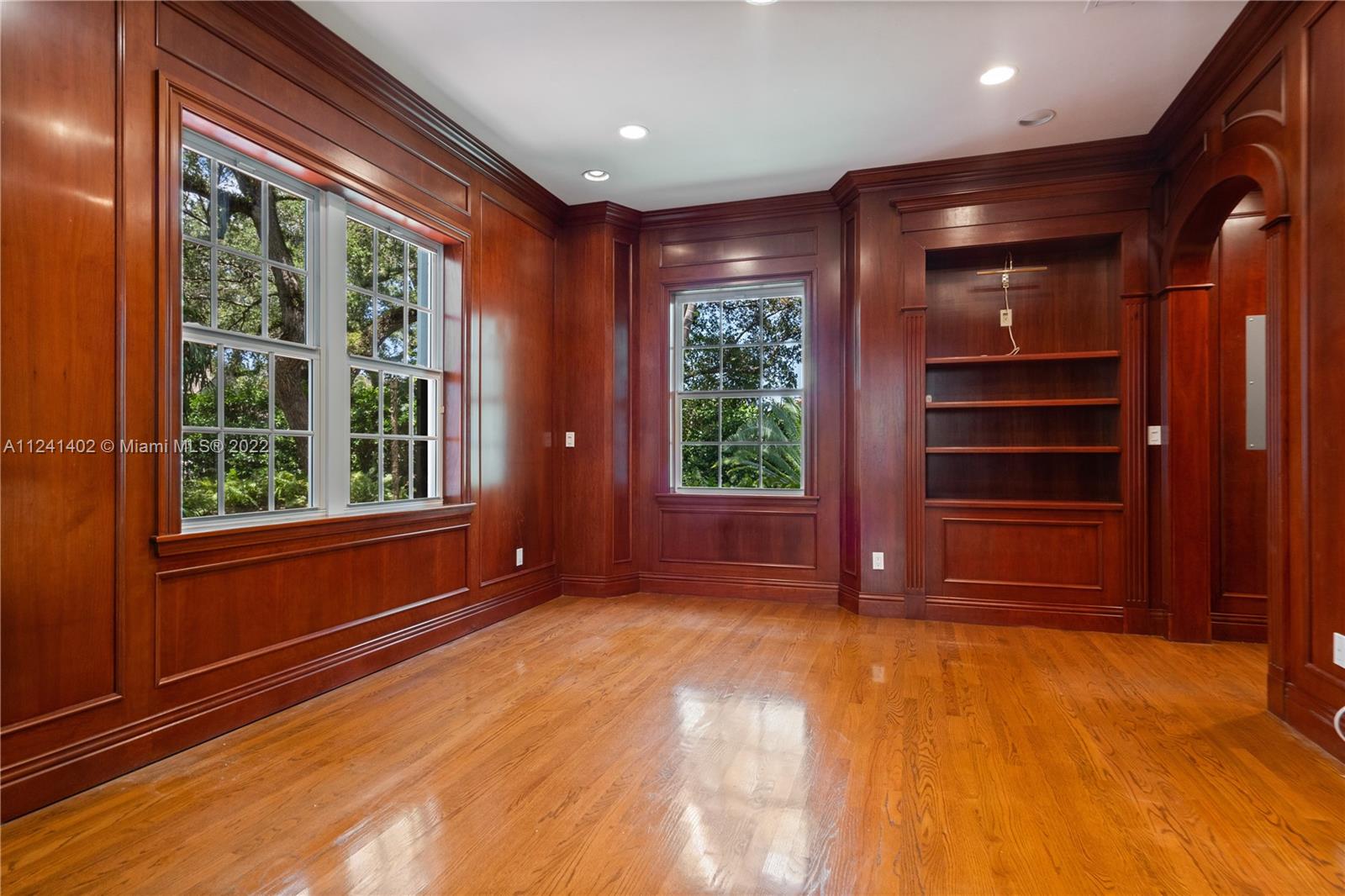 CARTER-HINSON TR - Residential