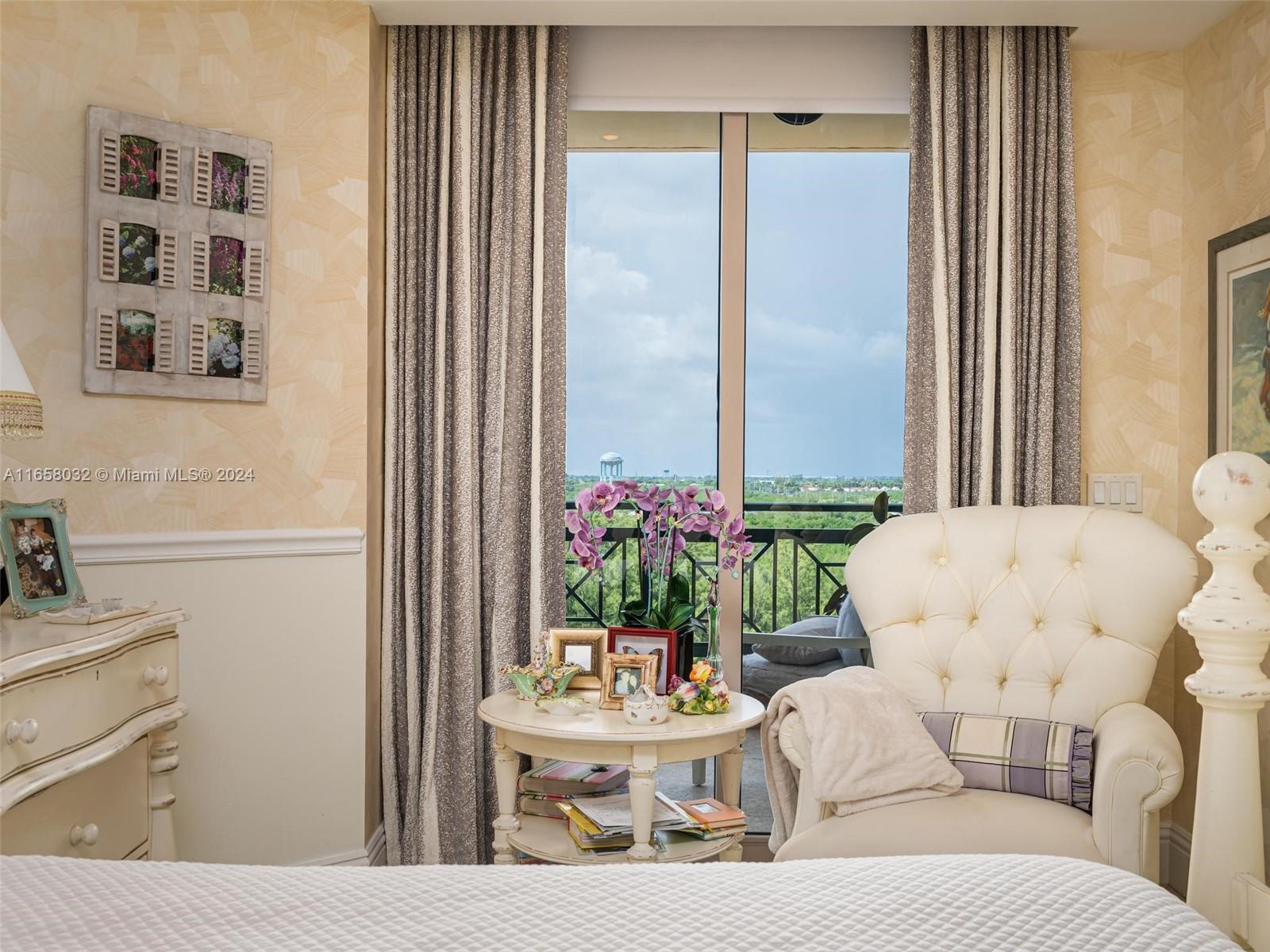 VILLAS OF POSITANO CONDO - Residential