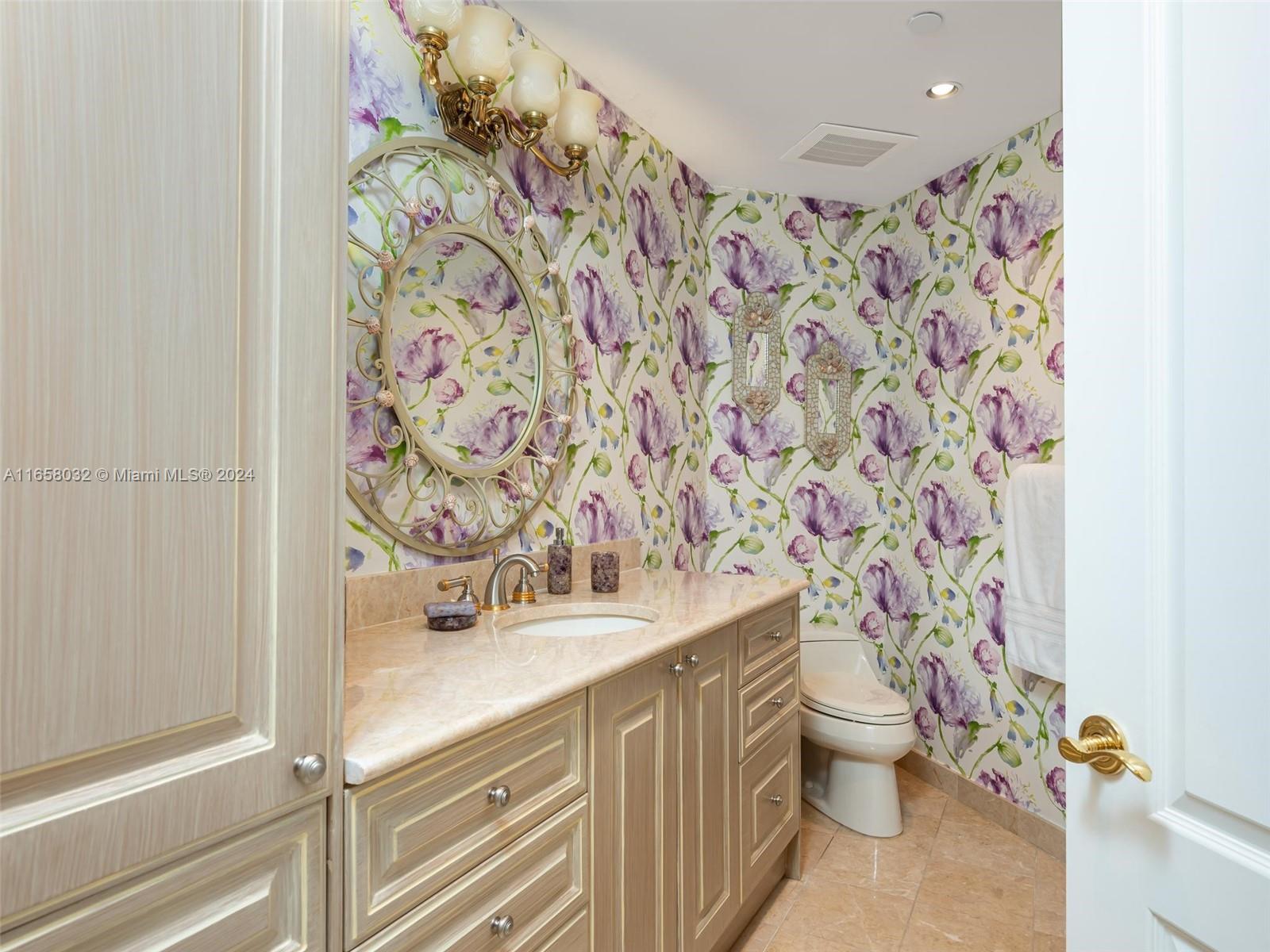 VILLAS OF POSITANO CONDO - Residential